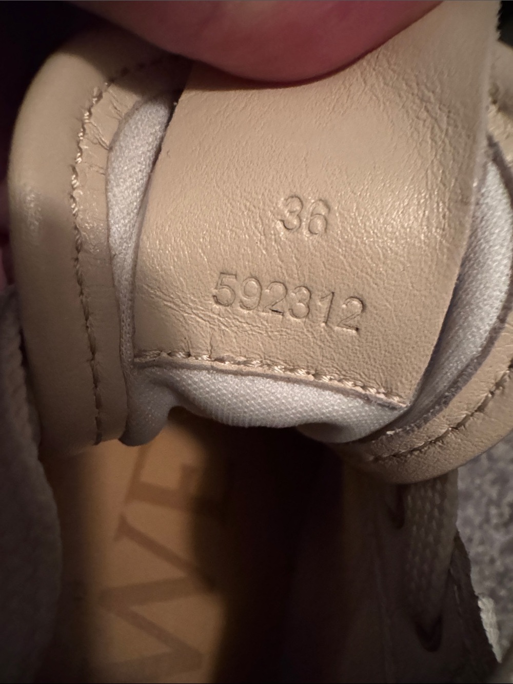 Auth Loewe flow runnners size 36 - Picture 9 of 9
